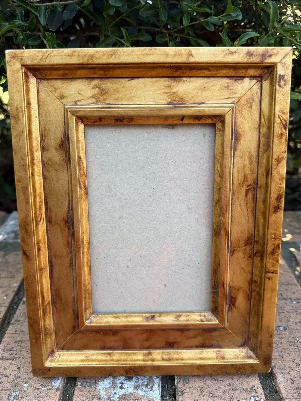 Gold Decorative 6X4”Photo Frame - Elegant Home Accent Rustic Hanging or Standing